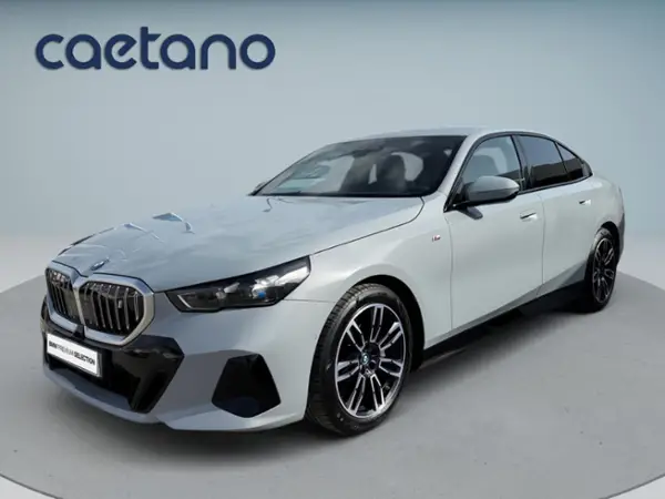 BMW i5